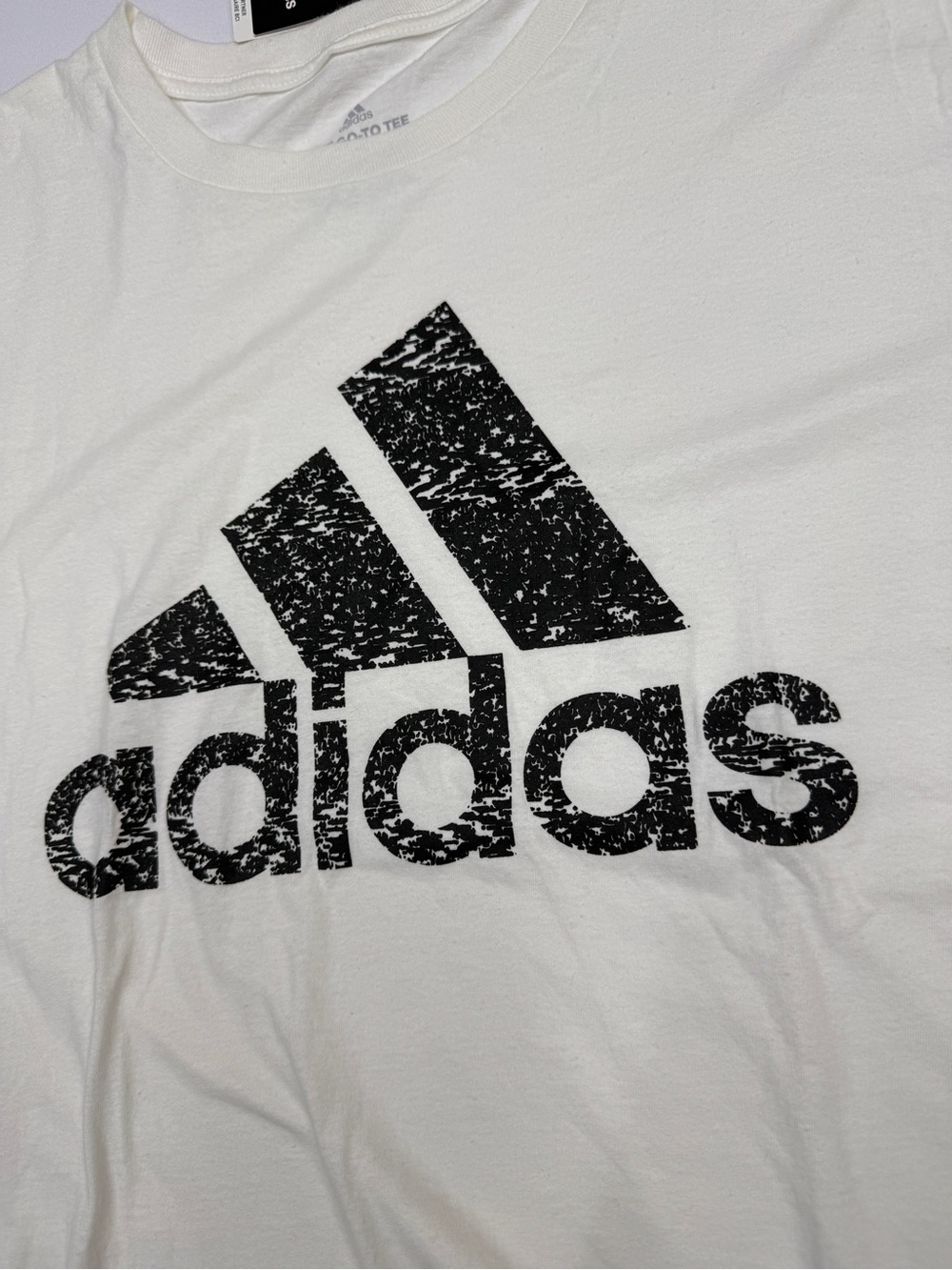 NWT Adidas Men's Go To White Graphic Tee